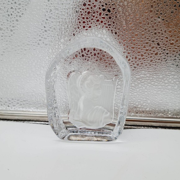 Angel Playing Harp Clear Etched Glass Paperweight - Picture 1 of 12